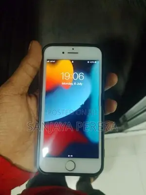 Apple iPhone 7 (Used)