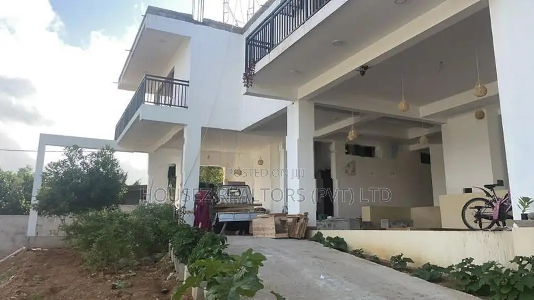 Prime Tourist Villa Property for Sale in Narigama, Hikkaduwa