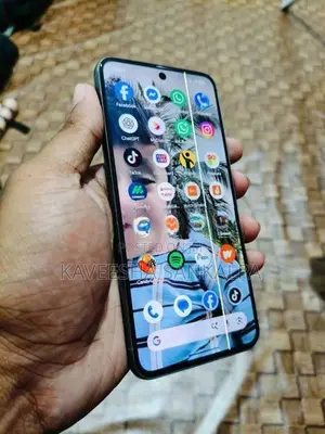 Google Pixel 8 (Used)