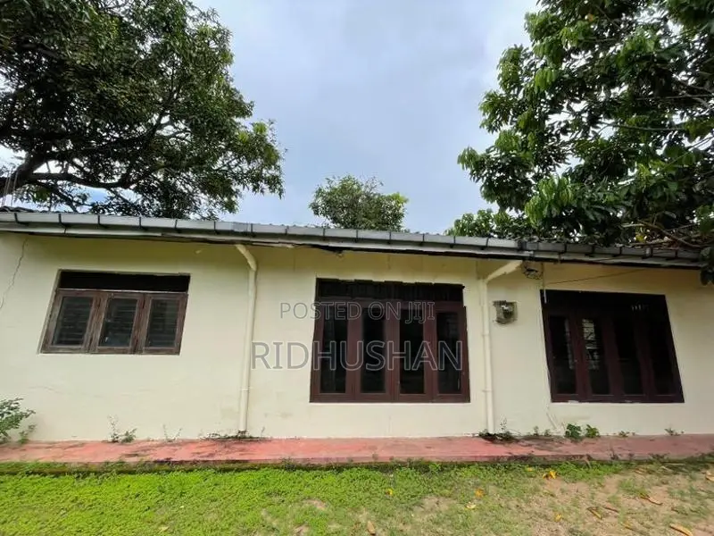 Land with House for Sale in Alwis Town, Wattala