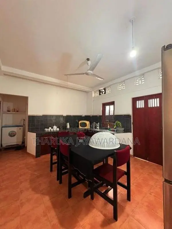 Fully Furnished 1st Floor Unit for Rent - Nugegoda