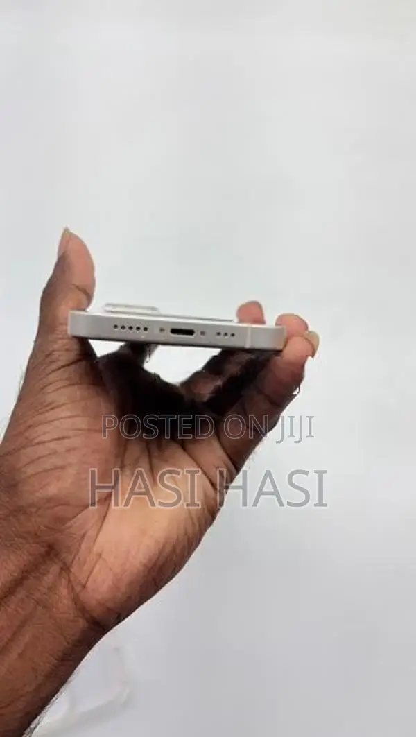 Apple iPhone 14 (Used)