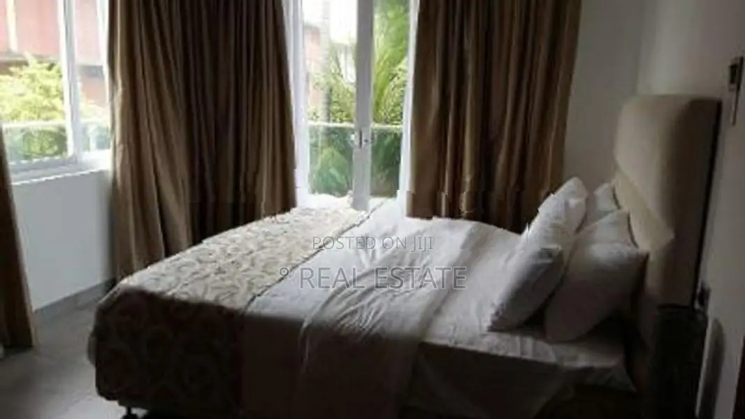 Apartment for Sale in Colombo 3 - Ref 53