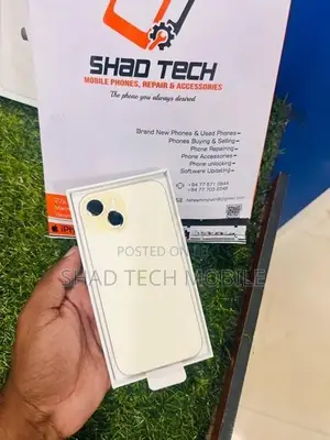 Apple iPhone 15 128GB (Used)