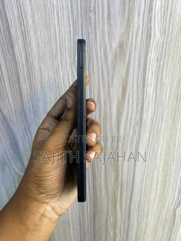 Xiaomi Redmi 13C 256GB (Used)