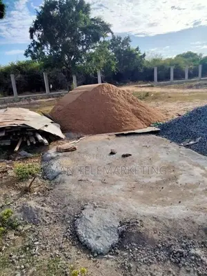 Land for Sale in Weerawila