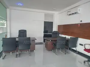 ගොඩනැගිල්ලක් බදු දීමට - රණාල