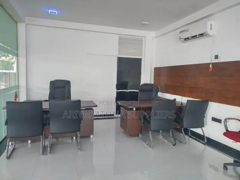 ගොඩනැගිල්ලක් බදු දීමට - රණාල