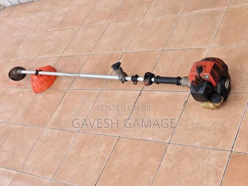 Grass cutter machine