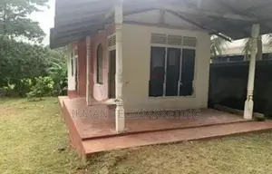 Land with Small Unit for Sale – Kadawatha