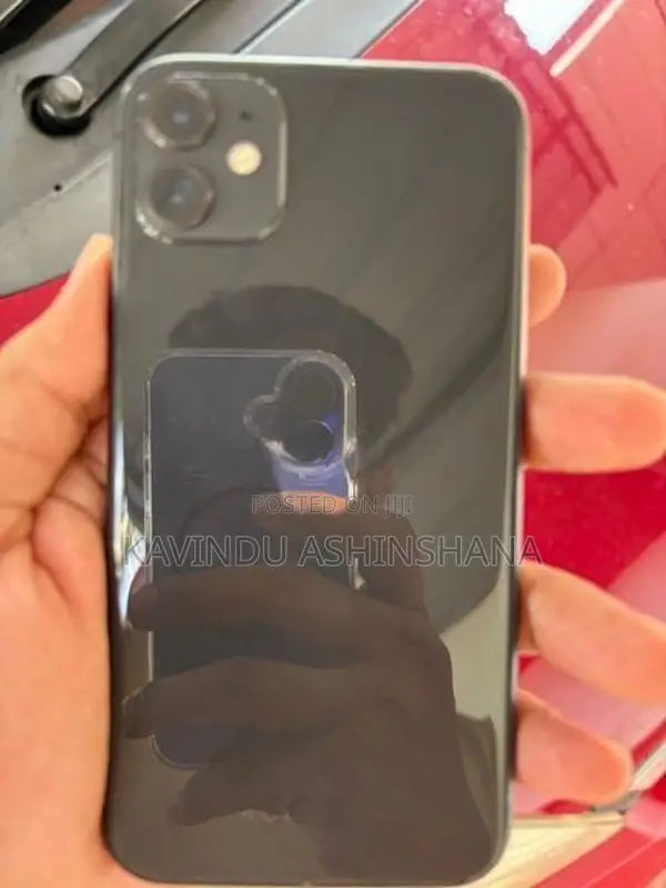 Apple iPhone 11 (Used)