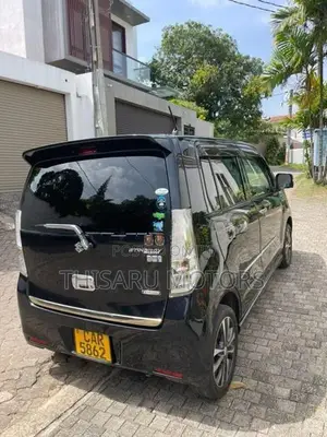 Suzuki Wagon R Stingray J STYLE LOW MILAGE 2014