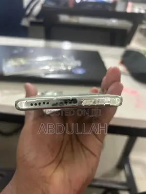 Vivo V40e 2024 (Used)