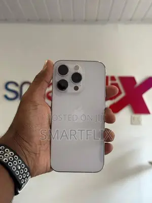Apple iPhone 14 Pro (Used)