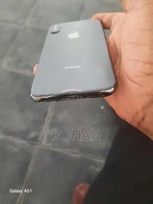 Apple iPhone X (Used)