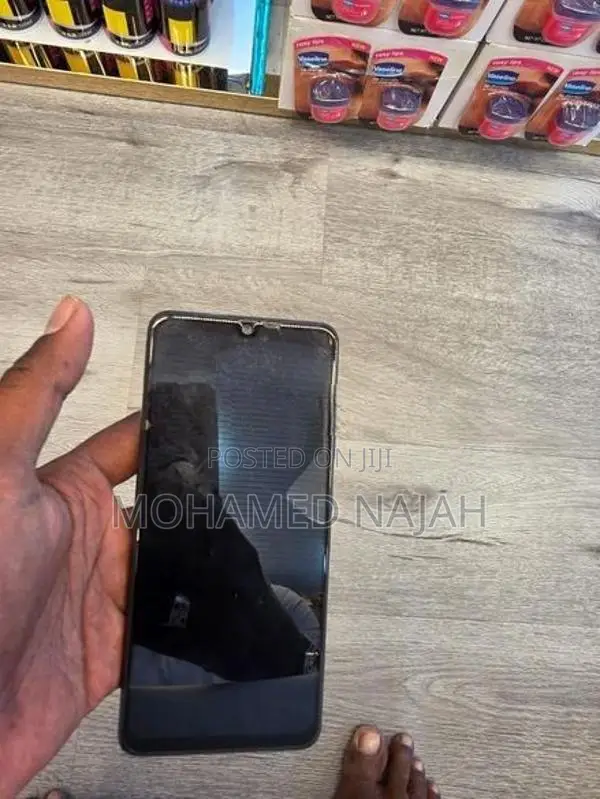 Samsung Galaxy A32 (Used)