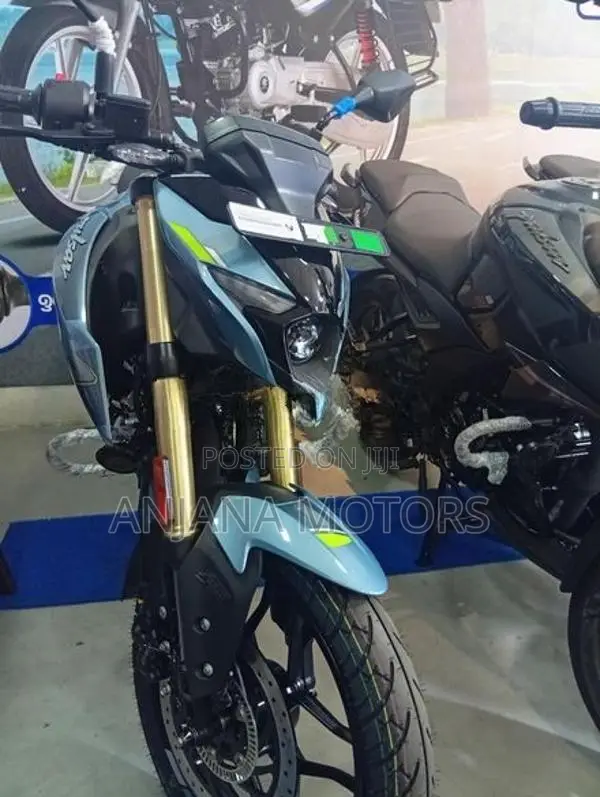 Bajaj Pulsar N160 Premium 2026