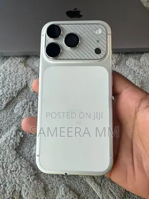 Apple iPhone 17 Pro pro256 (Used)