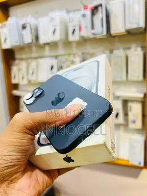 Apple iPhone 15 128GB (Used)