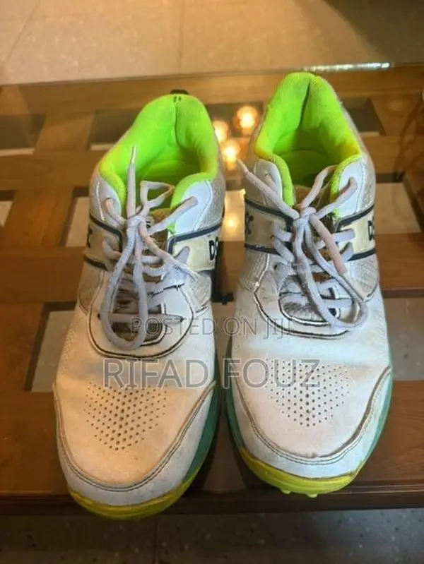 cricket shoes