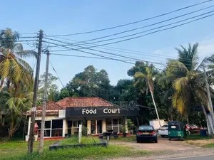 Commercial Building with Land for Rent Matara City