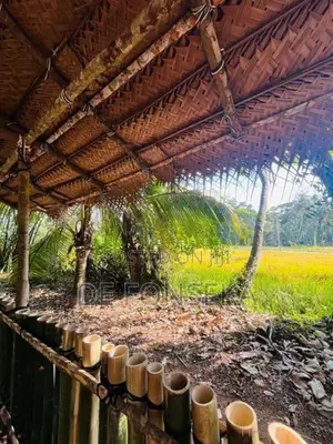 Commercial Building with Land for Rent Matara City