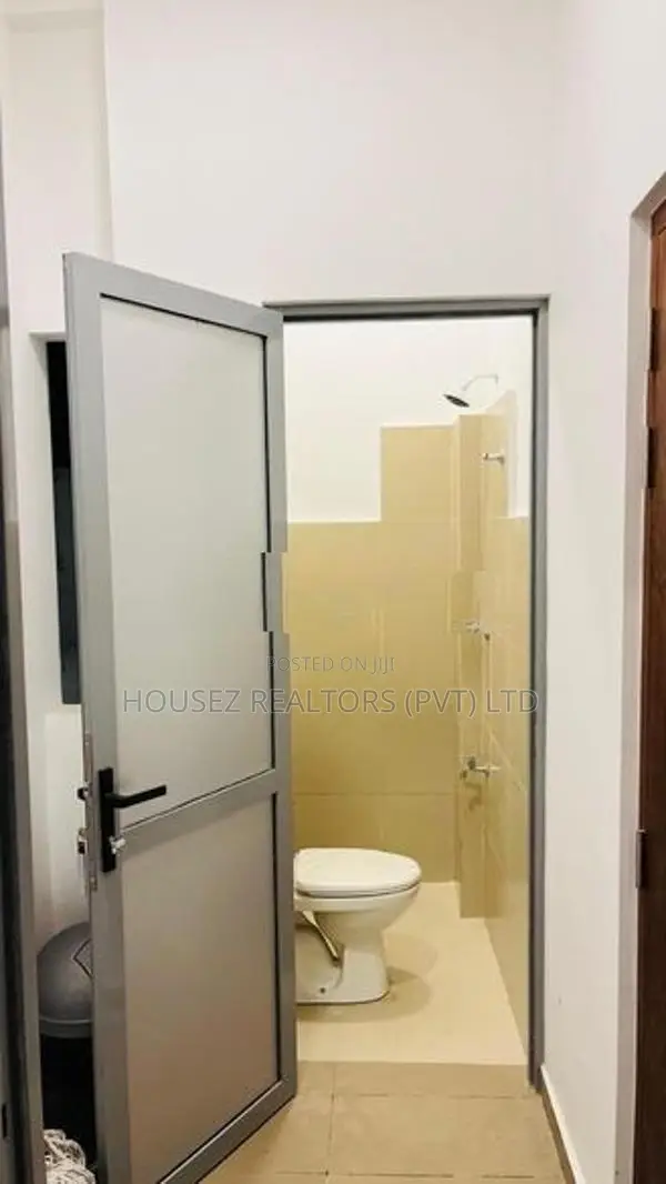 Semi-Furnished Apartment for Sale –Canterbury Gardens,Piliyandala