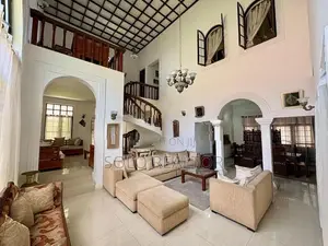 Modern Luxury House For Sale in Colombo 4