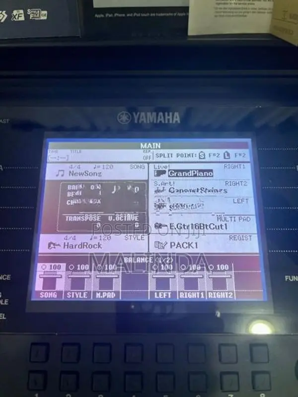 Yamaha PSR S 750