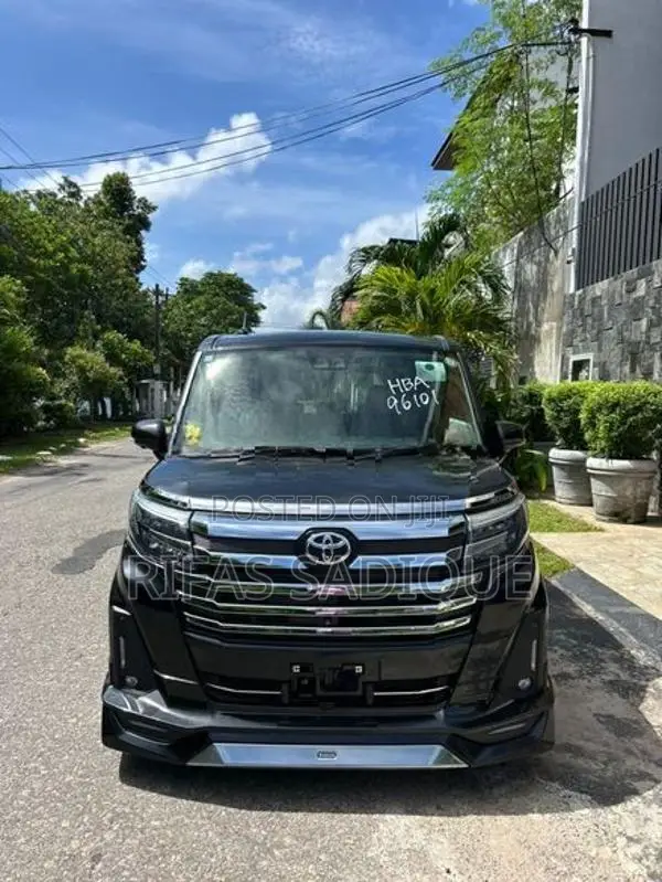 Toyota Roomy GS Costoum 2023