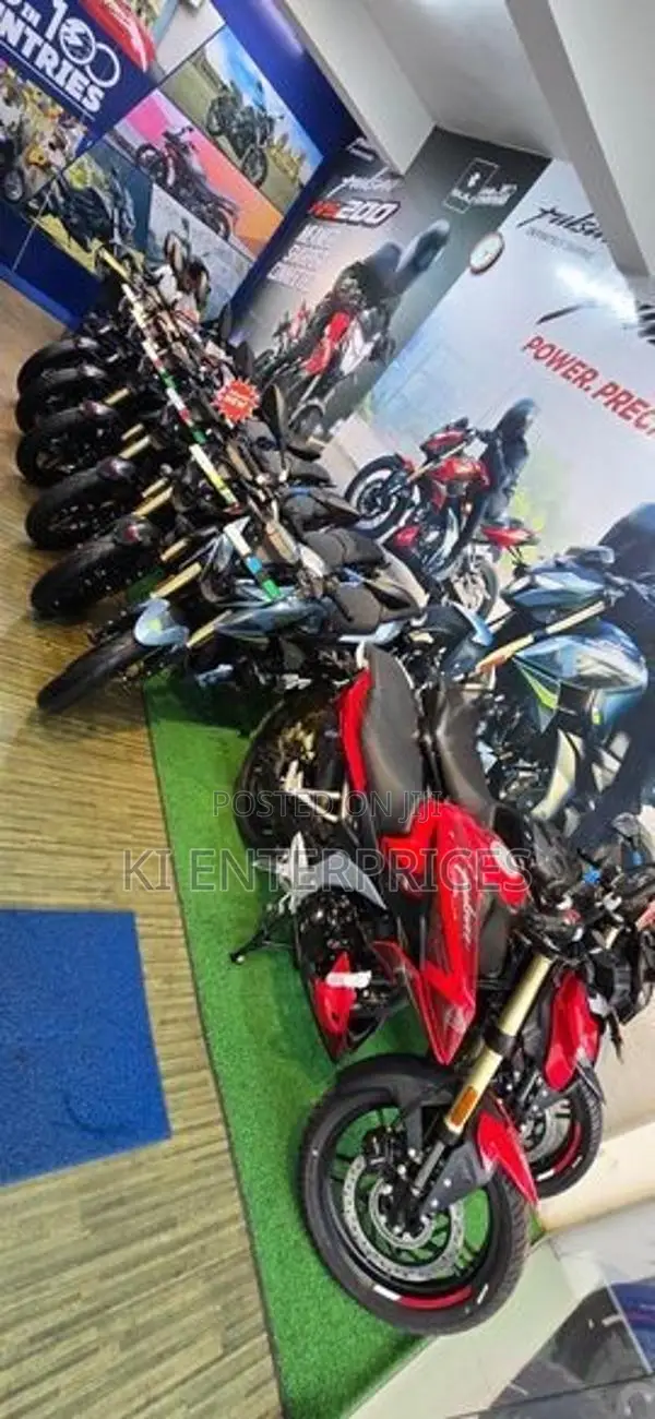 Bajaj Pulsar N160 Premium 2026