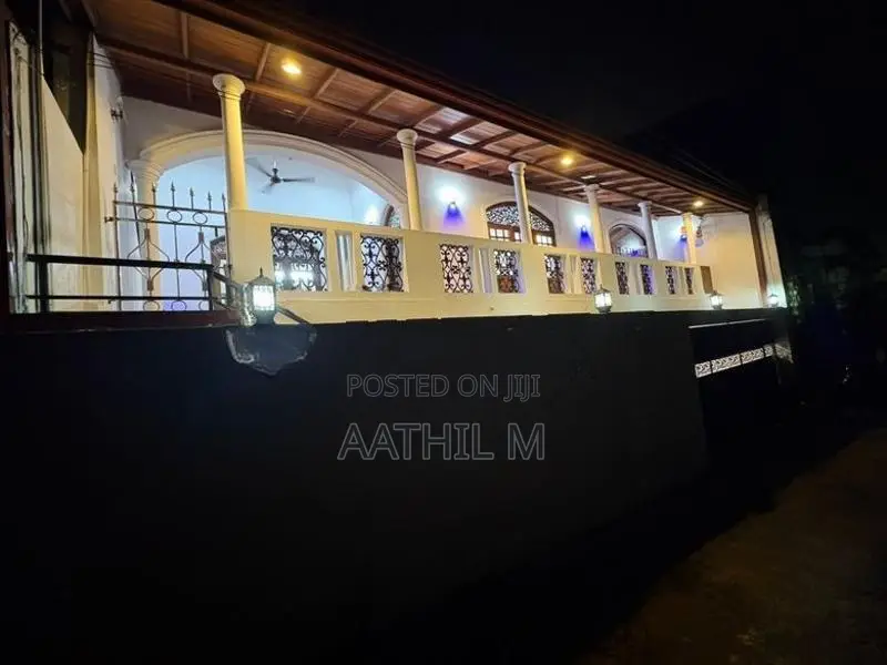 Two-Storey House for Rent in Buthgamuwa Road