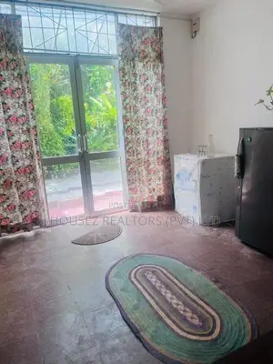 Semi-Furnished Garden Flat for Rent in Narahenpita, Colombo 5