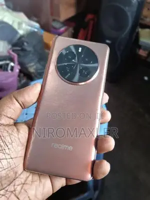Realme P1 pro (Used)