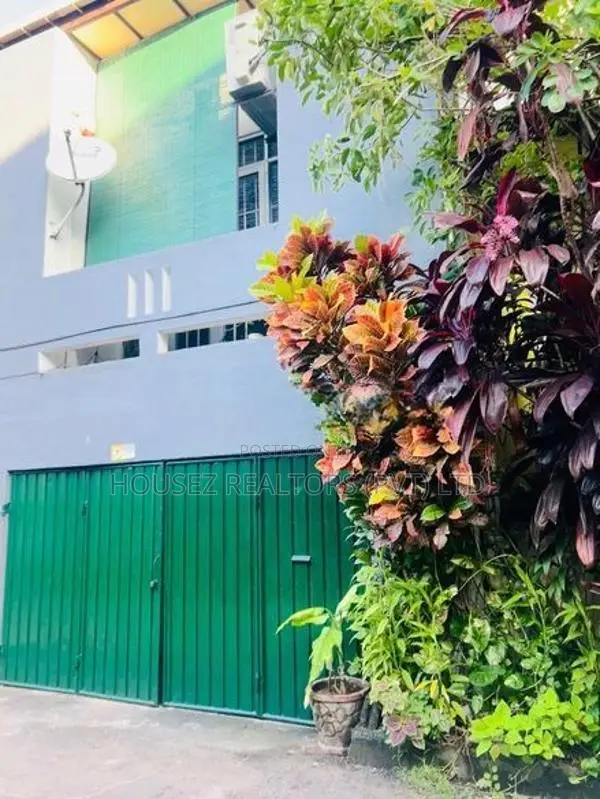 Semi-Furnished Garden Flat for Rent in Narahenpita, Colombo 5