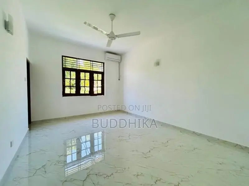 House for Sale in Nugegoda Delkada