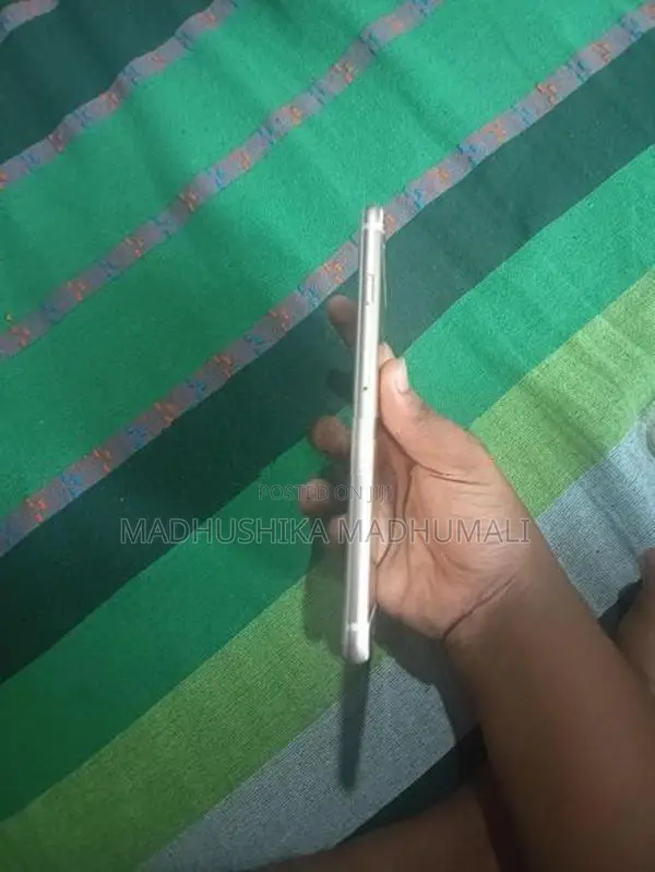 Apple iPhone 6S Plus (Used)