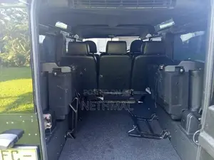 Land Rover Defender Auto Diesel 4x4 1979