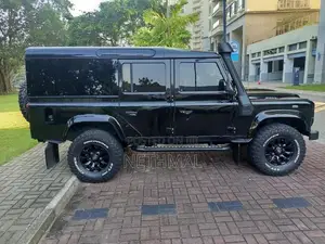 Land Rover Defender Auto Diesel 4x4 1979