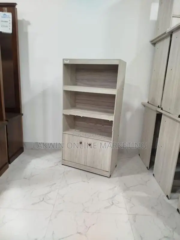 American Ash Book Rack ( S )