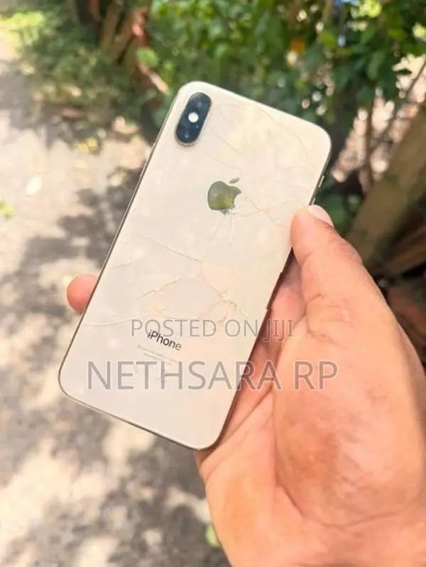 Apple iPhone XS Gold (Used)