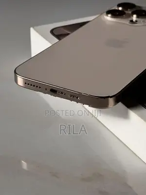 Apple iPhone 16 Pro Max 512GB (Used)