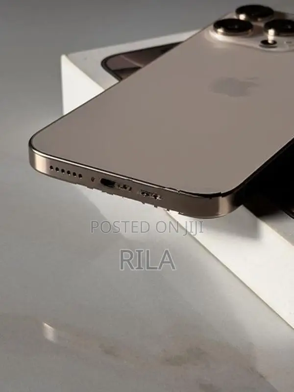 Apple iPhone 16 Pro Max 512GB (Used)