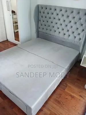 Cushion Queen Bed