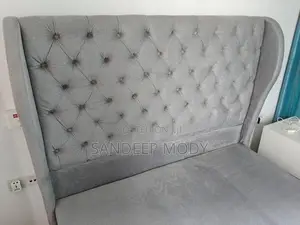 Cushion Queen Bed