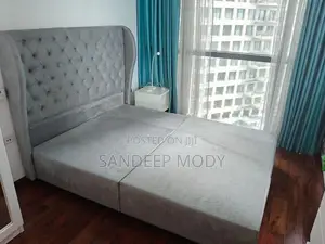 Cushion Queen Bed