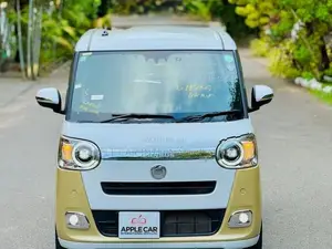Suzuki Wagon R Custom 2024