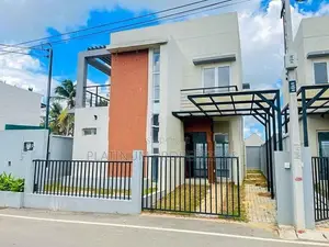 B/New 4/3BR House for Sale Canterbury Golf Piliyandala