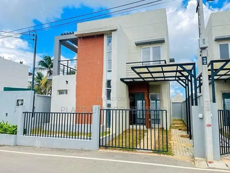 B/New 4/3BR House for Sale Canterbury Golf Piliyandala