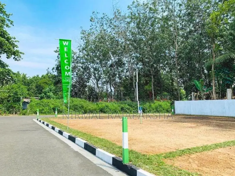 Prime Land for Sale in Athurugiriya